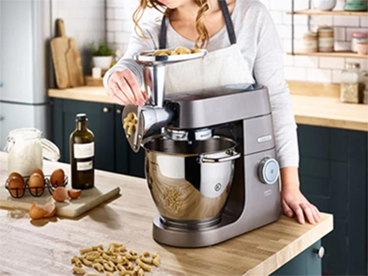 gaumen freunde, paladar, amigos, máquina de pasta, pasta, matrices, Philips, Kitchenaid, Philips Viva Collection, Philips Pastamaker Avance, TR50, Kitchenaid Marcato, matrices para tu máquina de pasta, adaptador para máquina de pasta, matrices para máquina de pasta, Navidad, Año Nuevo, Spaghetti, Pastidea, Adaptador Pastidea, Matrices Pastidea