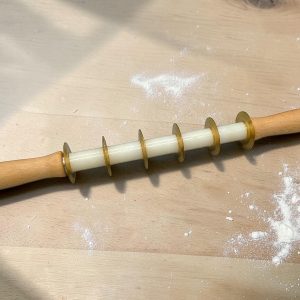 nudelholzschneider mit 6 verstellbaren klingen aus messing für tortellini