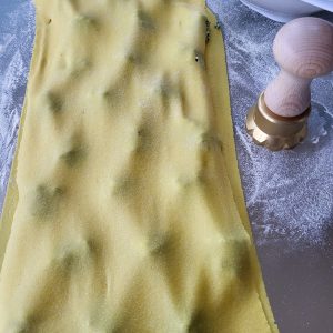 raviolistempel "fiore" in blumenform aus messing durchmesser 50 mm