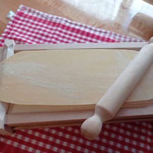 Coupe-pâtes pour pâtes alla chitarra / guitare