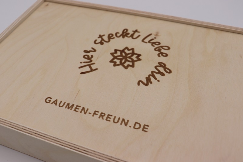 kasterl für bronze matrizen 4,5 cm hier steckt liebe drin