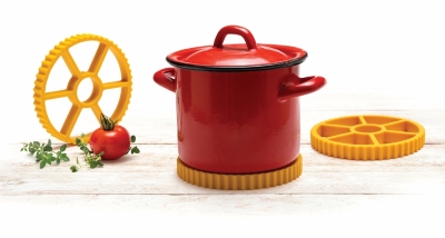 rotelle pot trivet made of silicone