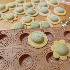 raviolibrettchen 8 formen mit stössel trinacria