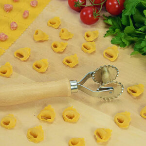 teigroller, teigschneider (wellenrand, 28 mm) für farfalle, tortelini, ravioli, pappardelle, ricciutelle