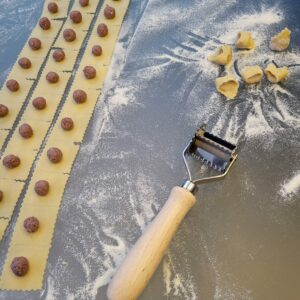 Rolling pin, dough cutter (wavy edge, 38 mm) for tortellini