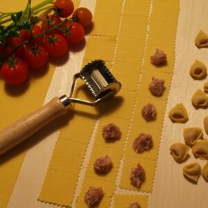 teigroller, teigschneider (wellenrand, 38 mm) für farfalle, tortelini, ravioli