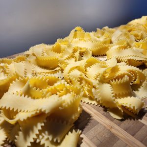 7 facher teigschneider teigrad teigrädchen teigroller, gezahnt, messing, reginette, pappardelle