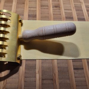 7 facher teigschneider teigrad teigrädchen teigroller, gezahnt, messing, reginette, pappardelle