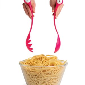 monstruo de espagueti sirviendo cubiertos rosa