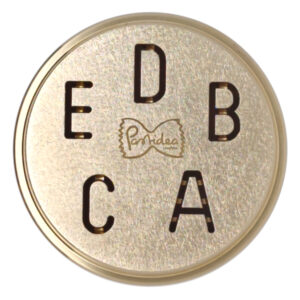 matrize aus bronze alphabet buchstaben a b c d e