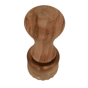 raviolistempel rund aus messing mit olivenholzgriff durchmesser 65 mm