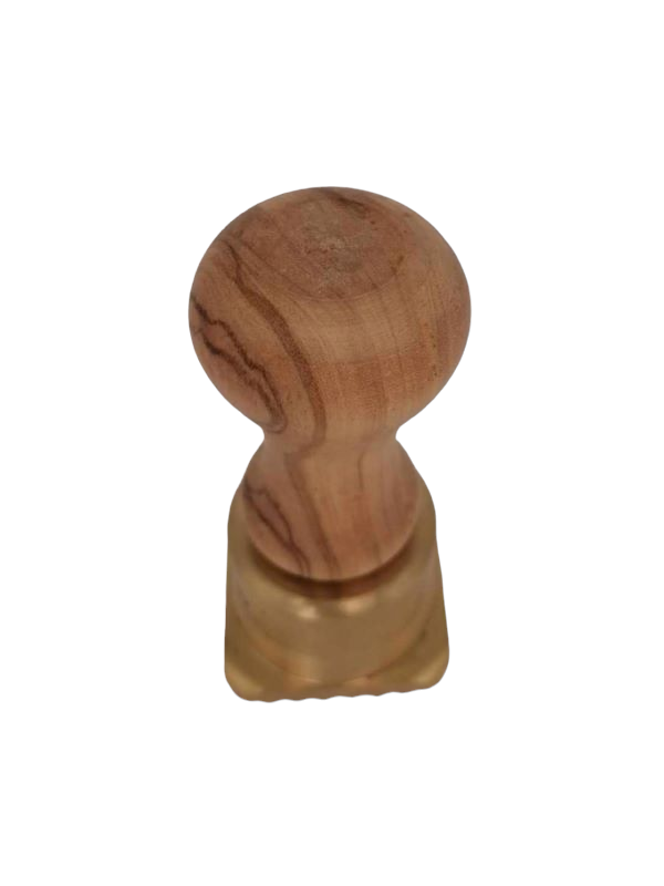 Round ravioli stamp made of brass with olive wood handle diameter 65 mm