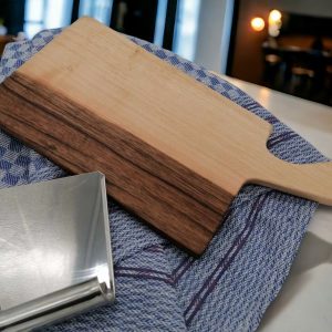 spätzlebrett aus walnussholz