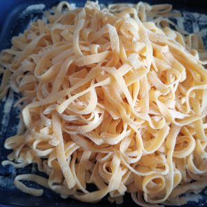 matrize aus pom tagliatelle 6 x 1mm für philips avance / 7000 serie