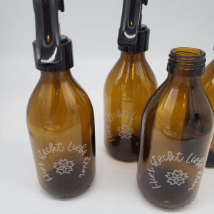 sprühflasche "hier steckt liebe drin"