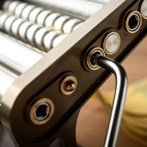 limitiert: nudelmaschine marcato otello farbe champagner ein echter hingucker!