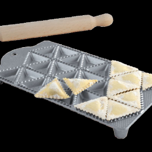 ravioliform 24er (3eckig) mit nudelholz