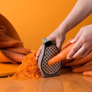 küchenreibe barry mit auffangbehälter (motiv brauner bär)