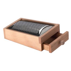 parmesanreibe mit integrierter holzschublade