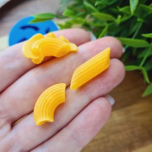 silikonform nr. 1 makkaroni, hörnchen, hahnenkamm 3 formstücke
