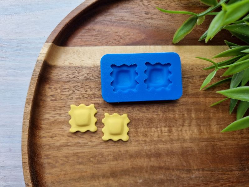 silikonform nr. 5 ravioli 2 formstücke