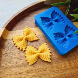 silikonform nr. 6 schmetterling / farfalle gerillt 2 formstücke