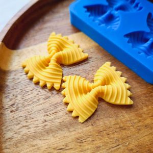 silikonform nr. 6 schmetterling / farfalle gerillt 2 formstücke