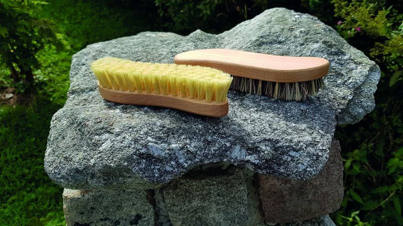 scheuerbürste s form, geölter buchenholzgriff 21 cm