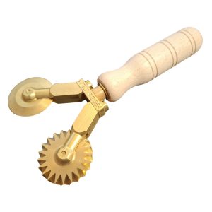 teigroller messing 2 klingen gezahnt/glatt holzgriff (buche)