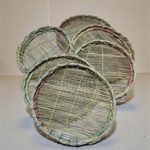 traditioneller korb für gnocchetti sardi / malloreddus "su cibiro/setaccio",ca. Ø 35 40 cm, bindung farbig