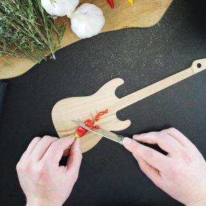 gitarren spatel & mini schneidebrett – 2 in 1 küchenhelfer aus holz